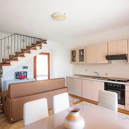 Molly בית נופש